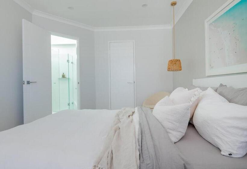 شقة غرفة واحدة, Mindarie Retreat