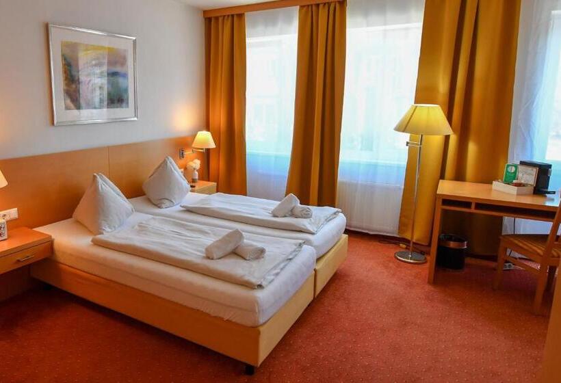 Номер Стандарт, Motel55   Nettes Hotel Mit Self Check In In Villach, Warmbad