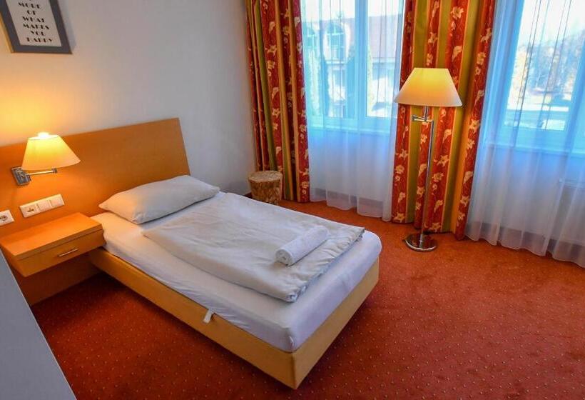Номер Стандарт Индивидуальный, Motel55   Nettes Hotel Mit Self Check In In Villach, Warmbad