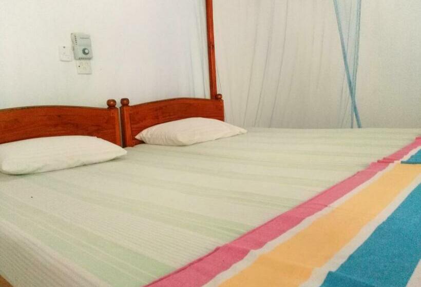 标准间, Sunnys Beach Guest House