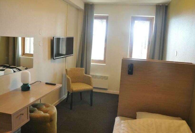 Номер Стандарт, Svf Hotell & Konferens