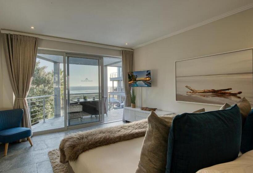 اتاق لوکس با چشم‌انداز دریا, Atlantic Palms