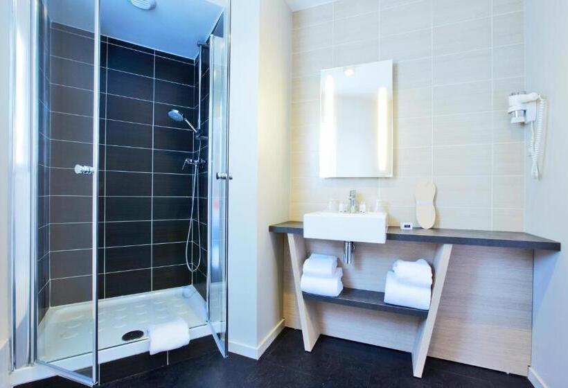 Номер Стандарт Двуспальная Кровать, Kyriad Prestige Vannes Centre  Palais Des Arts