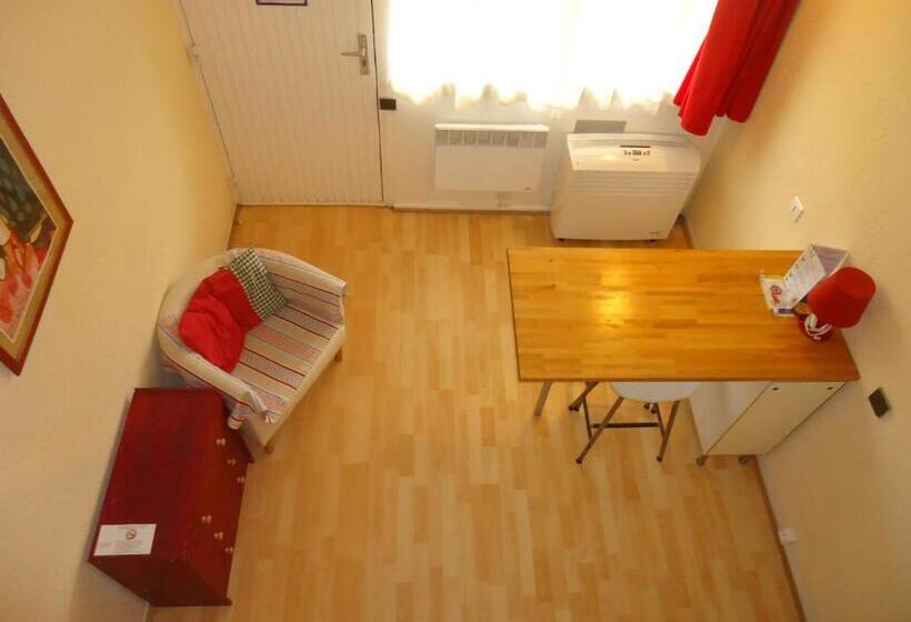 Студия Стандарт, Residence Thibaud