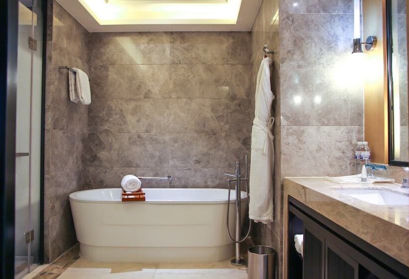 Номер Клуб Вид на Море, The Westin Qingdao   Instagrammable