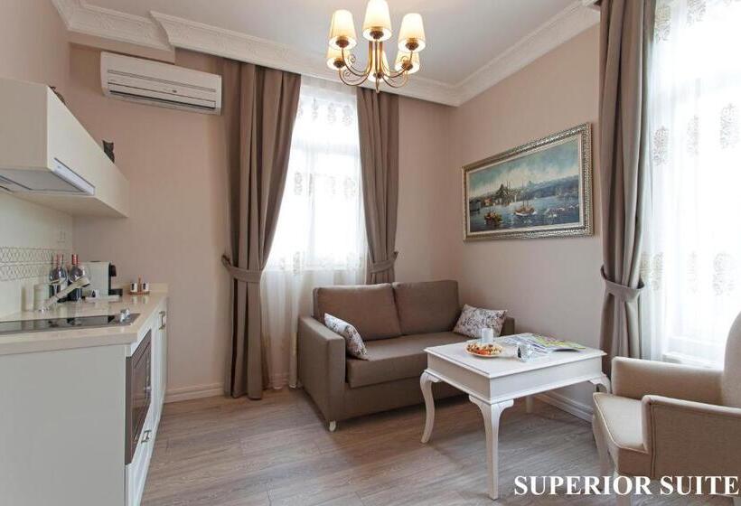 سوییت سوپریور, Louis Appartements Galata