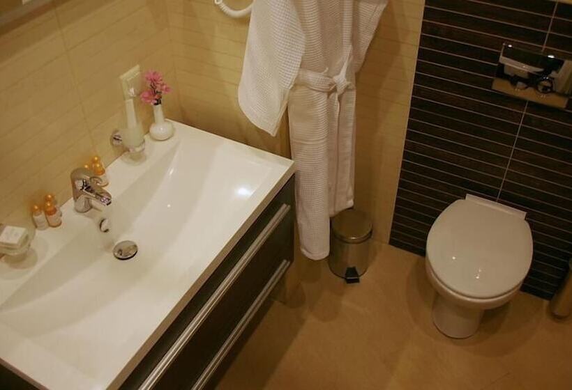 اتاق راحتی, Aquamarine Hotel&spa