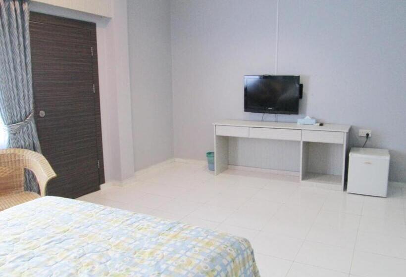 Номер Superior, Pelangi Hotel & Resort