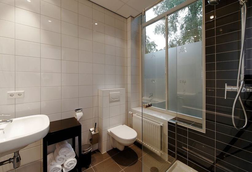舒适型房间, De Villa