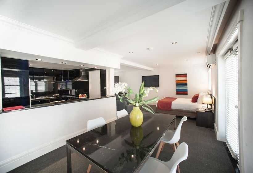 Люкс Повышенной Комфортности, Ramada Hotel & Suites By Wyndham Cabramatta