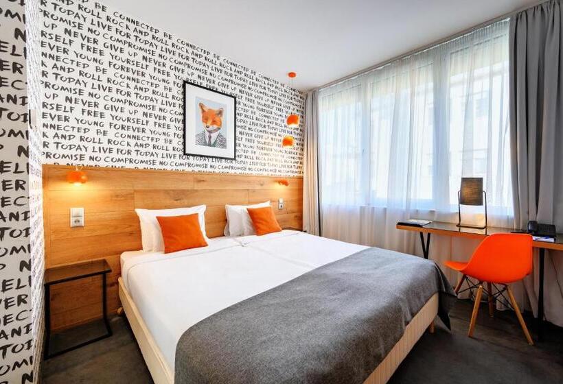 Номер Стандарт, Roombach Hotel Budapest Center