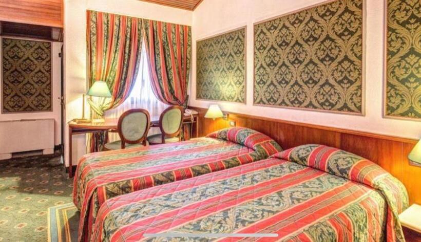 Номер Стандарт Трехместный, Motel Regal