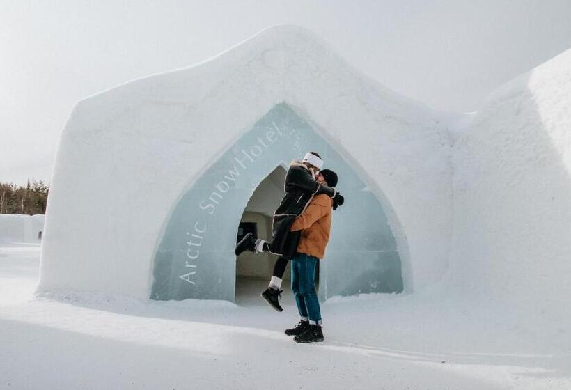 Люкс, Arctic Snowhotel & Glass Igloos