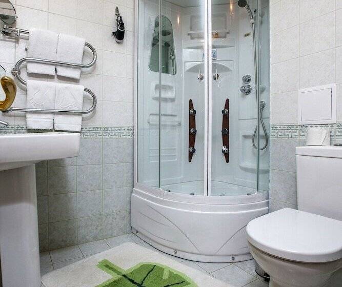 ویلای یک اتاق خوابه با استخر شنا, Villa Anna