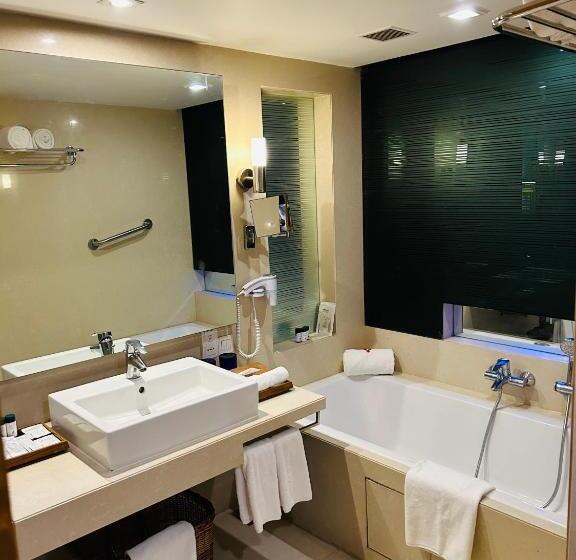 Номер Клуб, Fortune Select Sg Highway, Ahmedabad   Member Itc S Hotel Group