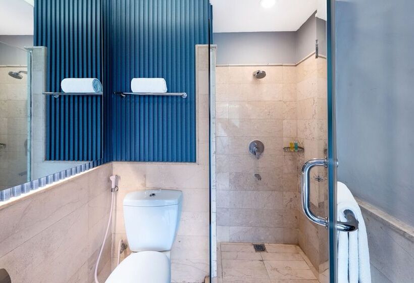 Номер Superior, Oakwood Hotel & Apartments Taman Mini Jakarta