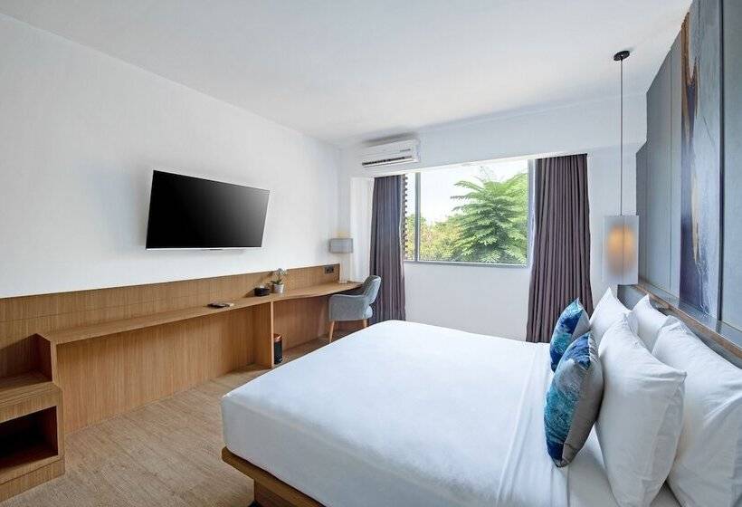 Номер Superior с Террасой, Oakwood Hotel & Apartments Taman Mini Jakarta