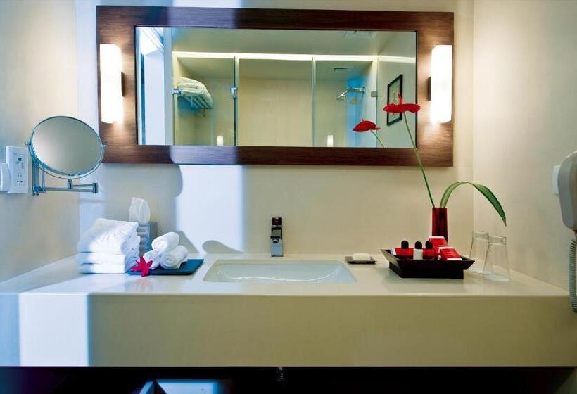 行政房间, The Gateway Hotel Beach Road Visakhapatnam