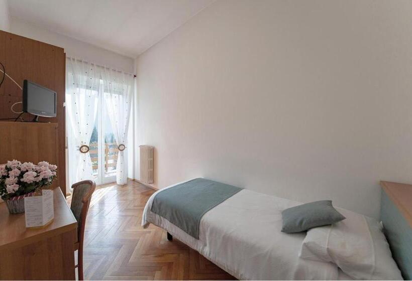 标准单人间, Albergo San Carlo