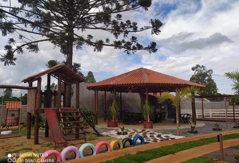 샬레, Chalés Rústicos E Românticos   Na Terra Das Cachoeiras
