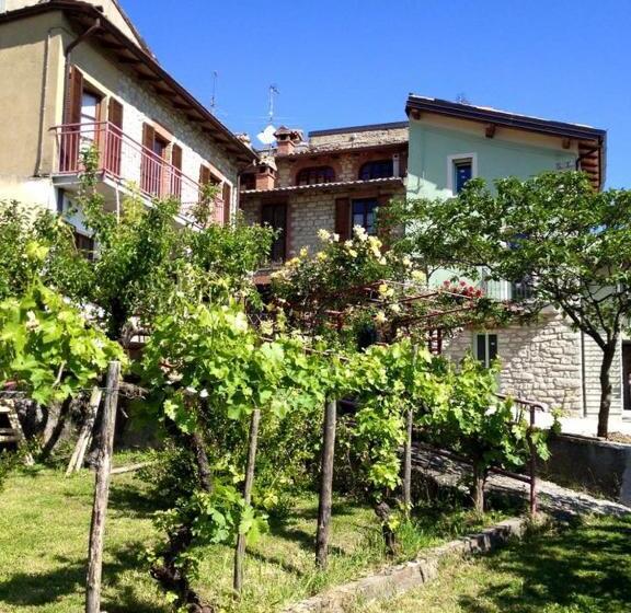 Дом 1 Спальня, La Corte Del Borgo