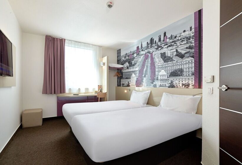 Номер Стандарт, B&b Hotel Warszawa Okęcie