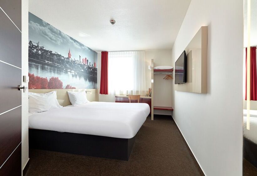 Номер Стандарт, B&b Hotel Warszawa Okęcie