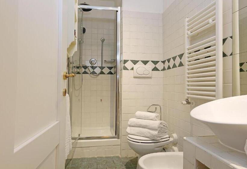 Номер Стандарт, Liberty Rome Suites   Liberty Collection