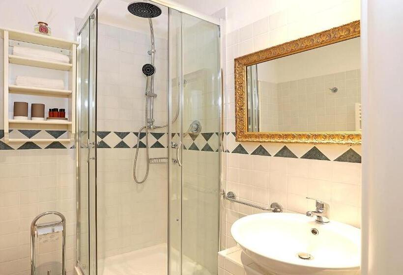 Номер Superior, Liberty Rome Suites   Liberty Collection