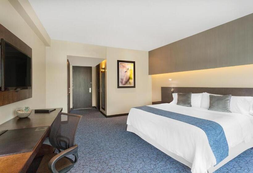 Номер Премиум, Wyndham Guayaquil, Puerto Santa Ana