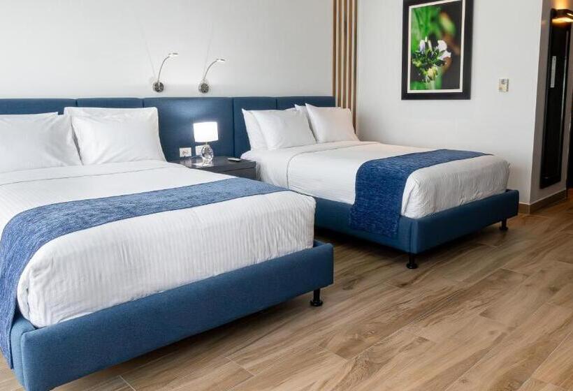 Номер Стандарт 2 Двуспальные Кровати, Wyndham Guayaquil, Puerto Santa Ana
