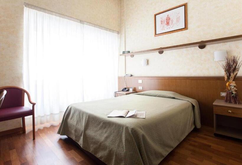 标准工作室, Residence Desenzano