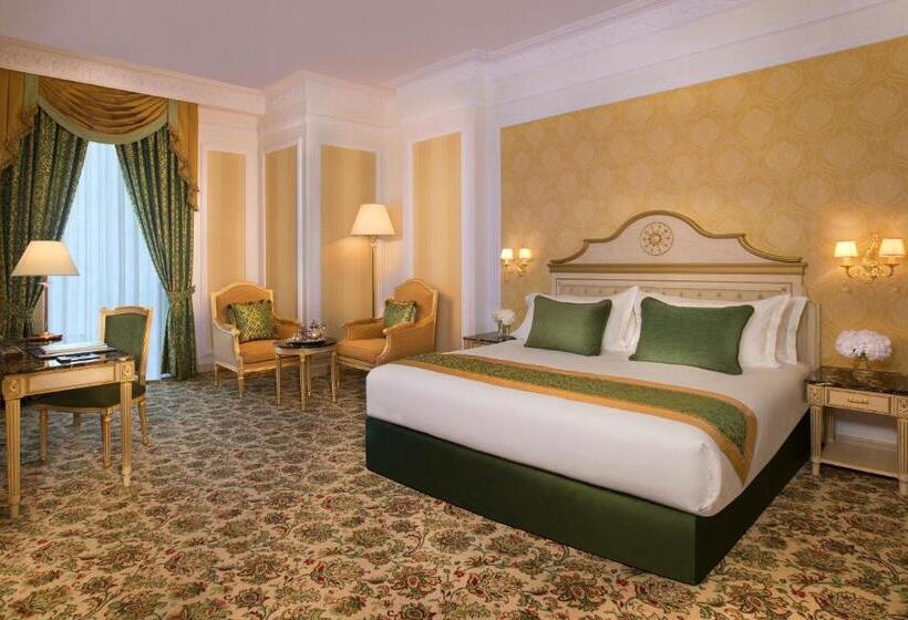 Cameră Deluxe, Royal Rose Abu Dhabi, A Curio By Hilton Affiliated