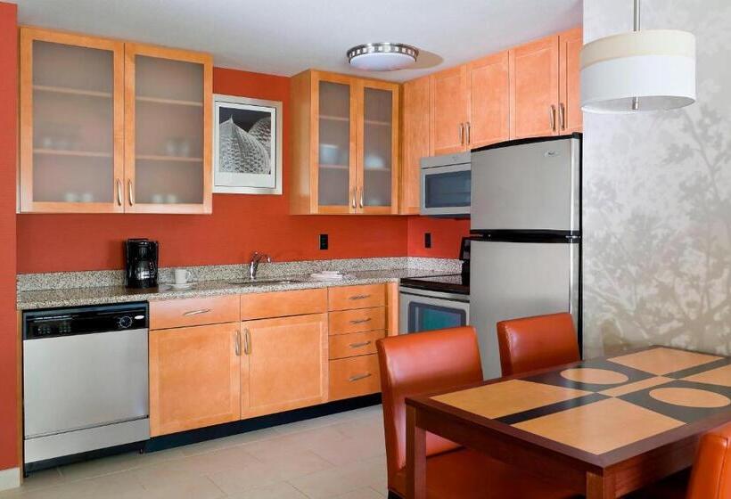Люкс 2 Спальни, Residence Inn Bismarck North