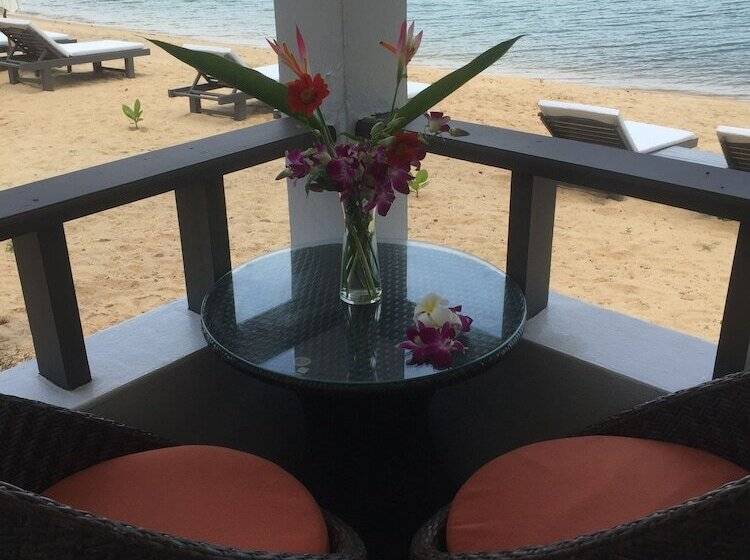 스탠다드 방갈로, The Cosy Maenam Beach Resort