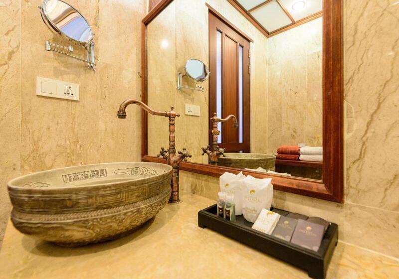 Номер Deluxe, Khaolak Oriental Resort  Adult Only