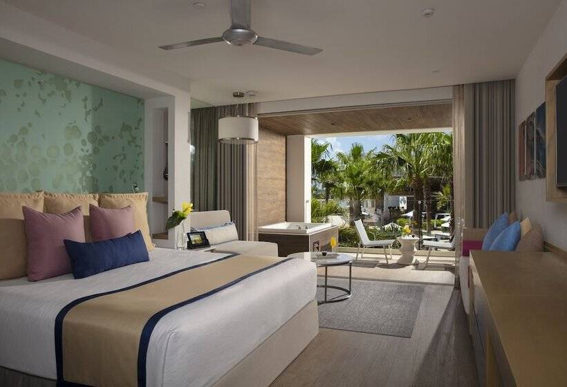 Клубный полулюкс с видом на море, Secrets Riviera Cancún Resort & Spa   Adults Only   All Inclusive