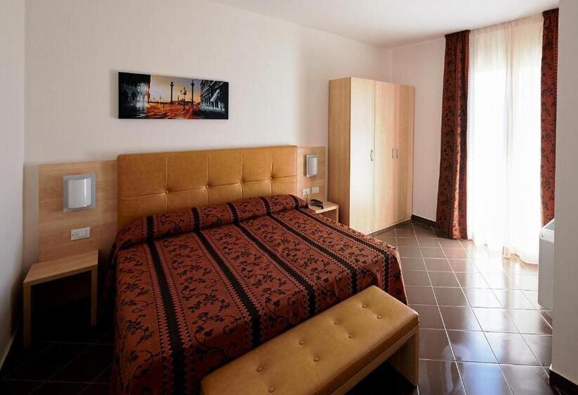 Полулюкс, Bolgheri Marina Resort Ex Varo Village
