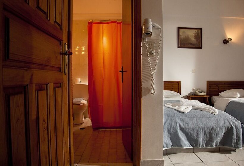Tengerre Néző Standard Oldalsó Szoba, Filoxenia Hotel Monemvasia