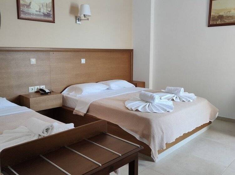 Részlegesen Tengerre Néző Háromágyas Standard Szoba, Filoxenia Hotel Monemvasia