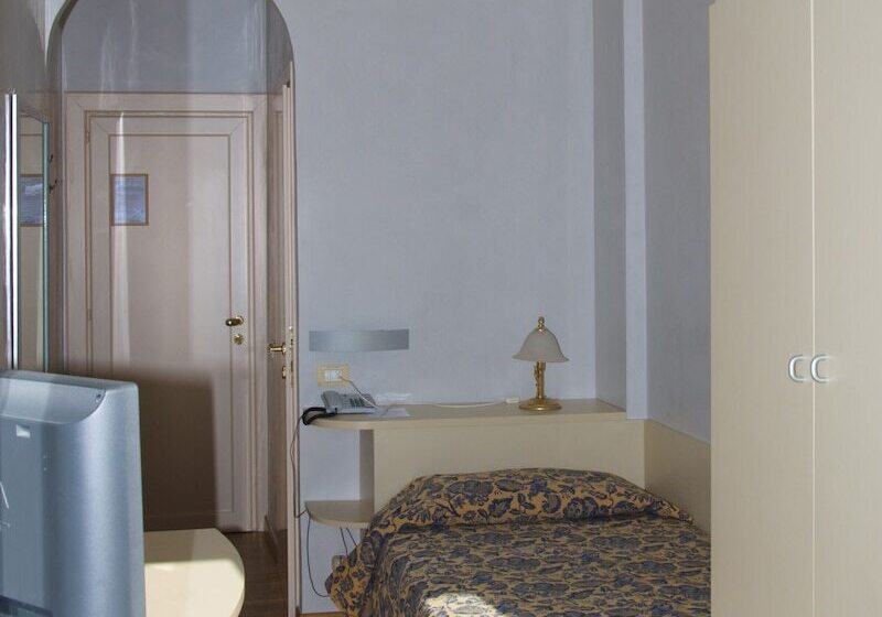 Quarto standart individual, San Francisco