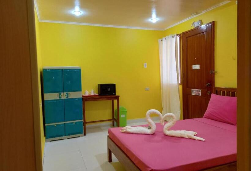 Номер Deluxe Вид на Море с Балконом, Chilly Beach Resort Palawan