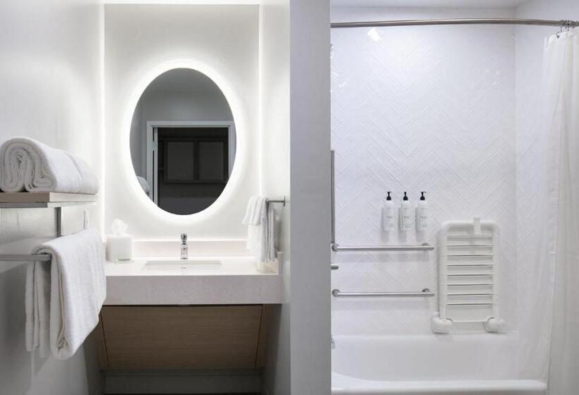 Студио Стандарт Кровать Кинг, Towneplace Suites By Marriott Oshkosh