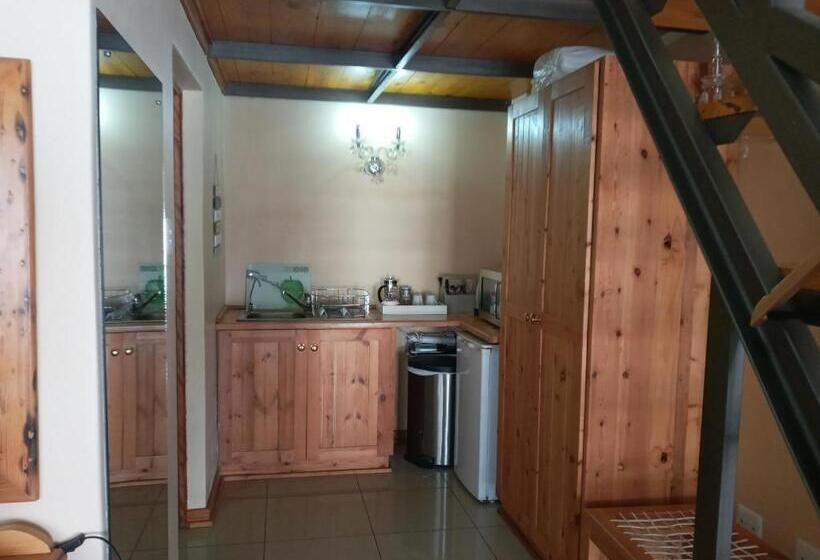 غرفة عائلية, 75 On Milner Lodge