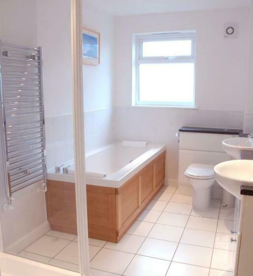 Дом 4 Спальни, Swallow Lodge With Hot Tub, Dogs Welcome Sleeps 8, Great Resort Facilities