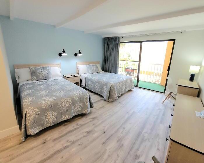 اتاق استاندارد با بالکن, Satellite Motel