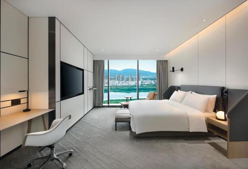 Люкс Кровать Кинг, Crowne Plaza Quanzhou Riverview, An Ihg