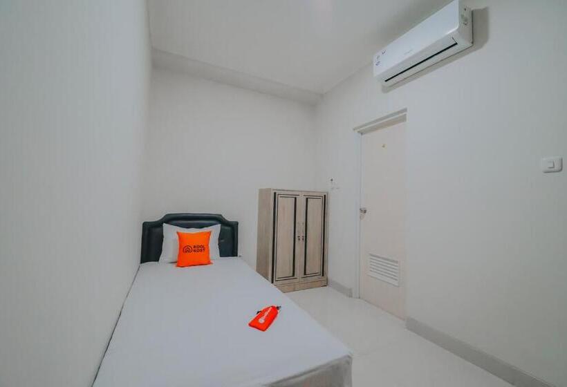 Номер Стандарт Индивидуальный, Koolkost Syariah Near Widyatama University Bandung
