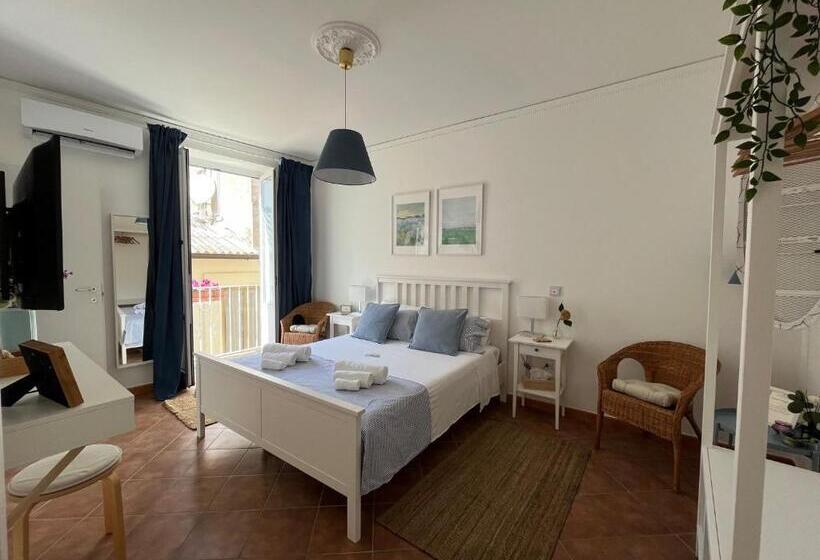 Номер Стандарт, Pizzo Central House