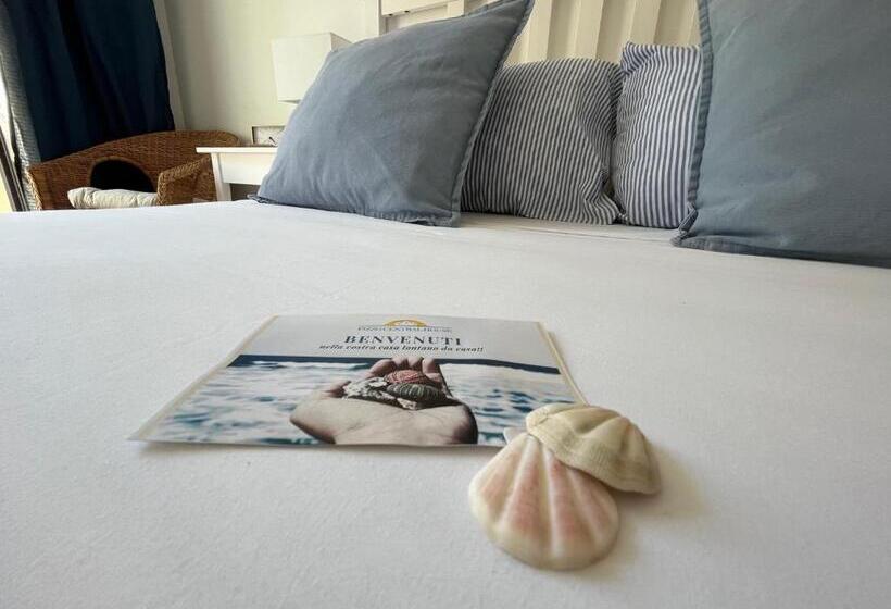 스탠다드 룸, Pizzo Central House